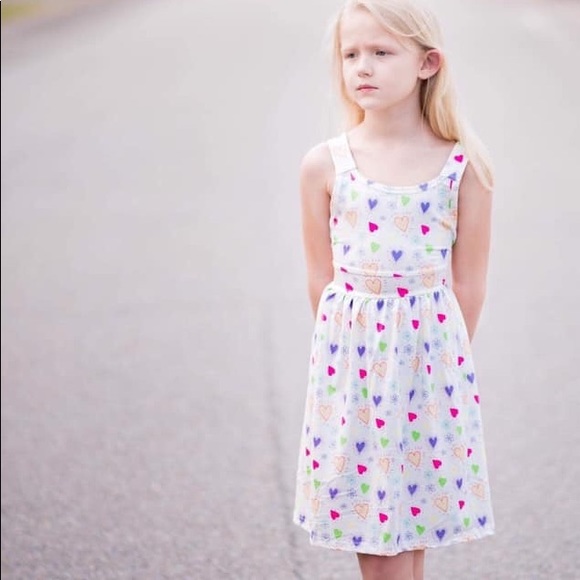 Flowers and hearts dress - Picture 2 of 5